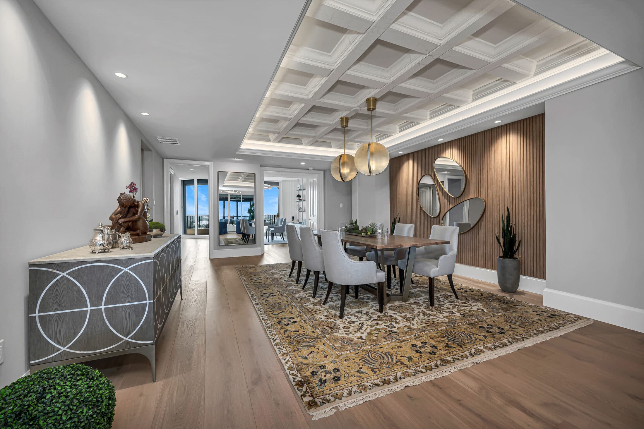 Bay Colony bath and lanai in large-format porcelain tile with aged-well grout