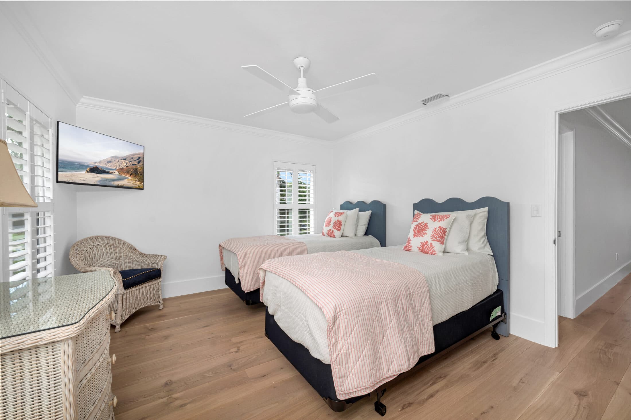 Guest bedroom